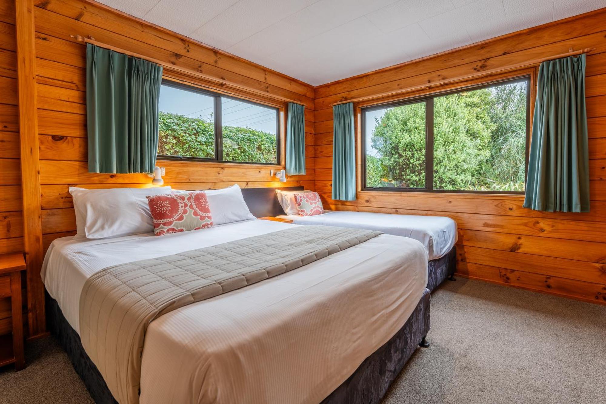 Tasman Holiday Parks - Coromandel Bagian luar foto